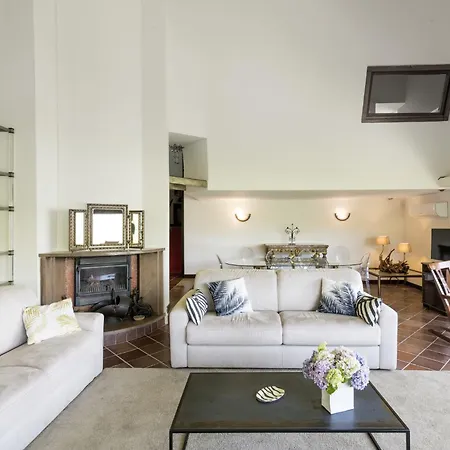 וילה Miralago By Interhome טרוויניאנו רומאנו